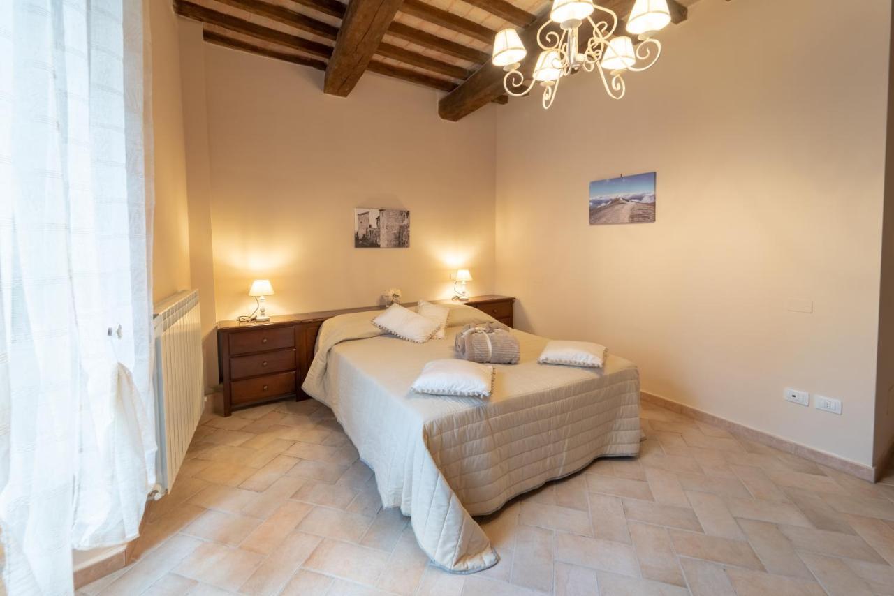 Albergo La Loggia di San Martino Gualdo Tadino Esterno foto