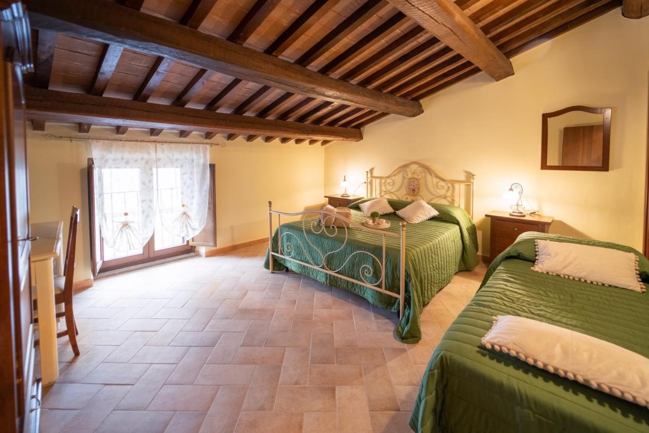 Albergo La Loggia di San Martino Gualdo Tadino Esterno foto