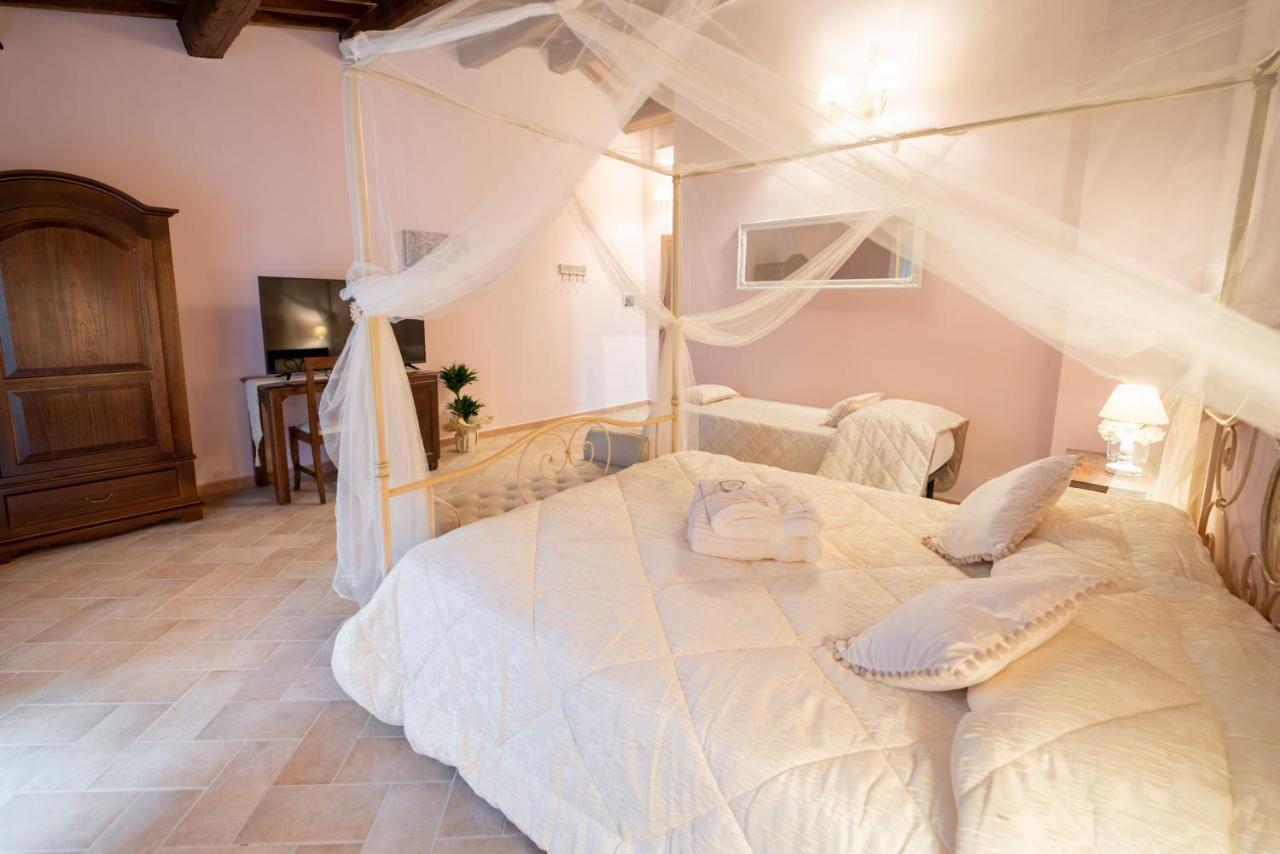 Albergo La Loggia di San Martino Gualdo Tadino Esterno foto